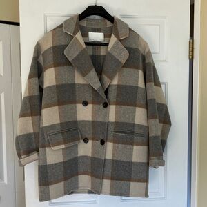 OAK + FORT Plaid Double-Breasted Pea Coat in Gray and Cream
Hand maid finish